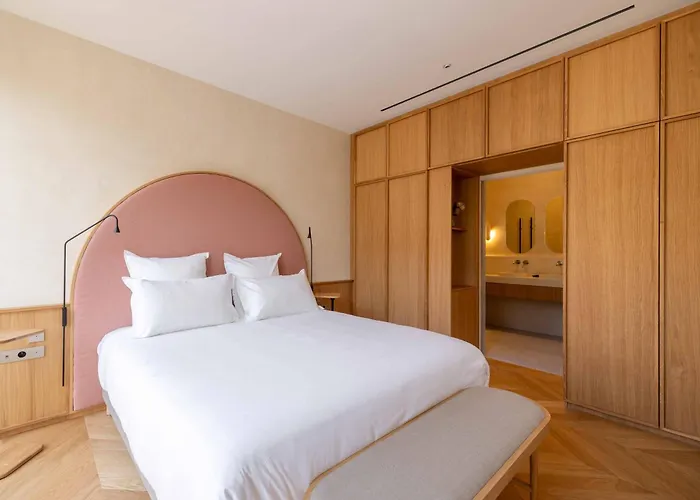 Boutique-Hotel Le N3 Par Champagne Thienot